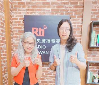Voice to the World主持人介文，專訪 入圍第37屆傳藝金曲最佳音樂設計獎的音樂人 ~ 楊易修