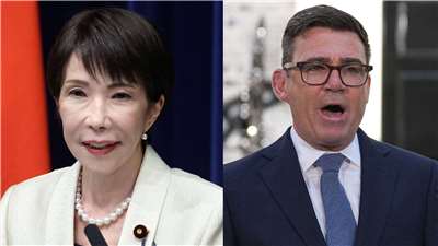 日本首相高市早苗(左)、英國首相柏南(Andy Burnham)(右)雙方進行大約30分鐘的電話會談。合成圖。(AP/RT/達志影像)