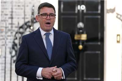 英國首相柏南(Andy Burnham)表示，英國將「100%」力挺烏克蘭對抗俄羅斯。資料照。