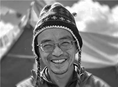 中國登山家王鐘的遺體已被尋獲，上周遭遇雪崩的10人國際登山隊成員確認全部遇難。(翻攝微博@單向度猹)
