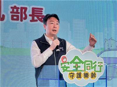 南台灣首座「交通安全教育園區」26日下午在交通部長陳世凱見證下正式開幕。(吳琍君攝)
