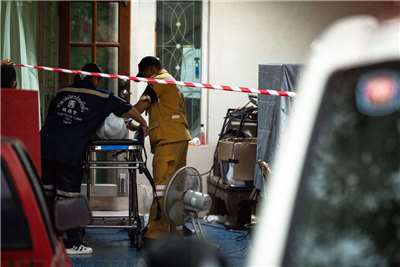 泰國一名14歲學生在家槍殺祖父母後，前往位於曼谷郊區的學校對老師和職員開槍，造成至少7人喪生。(AFP)