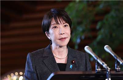 日本首相高市早苗在當選自民黨總裁時，曾針對就任首相後是否參拜靖國神社一事表示：「將酌情做出恰當判斷。絕不能使其成為外交問題。」資料照。