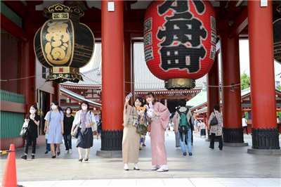 東京是台灣民眾出國旅遊的熱門城市。 圖為東京淺草寺。 (圖:中央社檔案照)