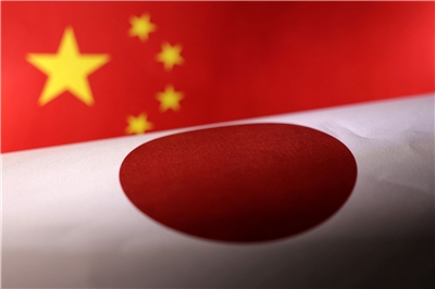 根據報導指出，中國對日本稀土出口自今年3月以來已連續4個月下滑，其中鏑和鋱更已歸零。圖為日中關係示意圖。