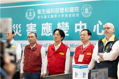 2026城鎮韌性演習13日在北部登場，美國在台協會(AIT)處長谷立言(右1)也到場觀摩。(圖:總統府)