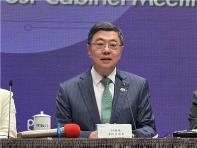 行政院長卓榮泰20日出席行政院會後記者會。(鄭佑漢 攝)