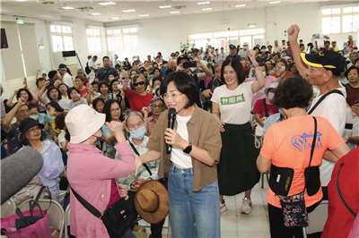 民進黨新北市長參選人蘇巧慧近日舉辦三峽、永和及三重座談會。(圖：蘇巧慧競選團隊提供)