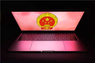 中國公安新辦法擴大監管範圍，將數據、個資處理者納入監督，並授權地方公安現場盤查手機、電腦等資訊設備。(圖:Unsplash)