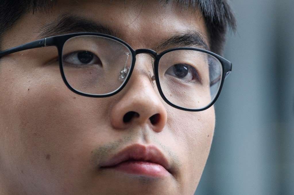 法新社日前報導指出，前香港眾志秘書長黃之鋒(Joshua Wong)2日在對他的第二起國家安全罪名審判中，對串謀勾結外國勢力罪認罪，他可能面臨終身監禁。