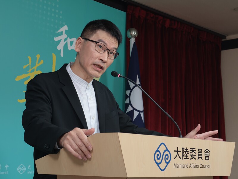 陸委會10日召開例行記者會，由副主委兼發言人梁文傑主持。資料照。