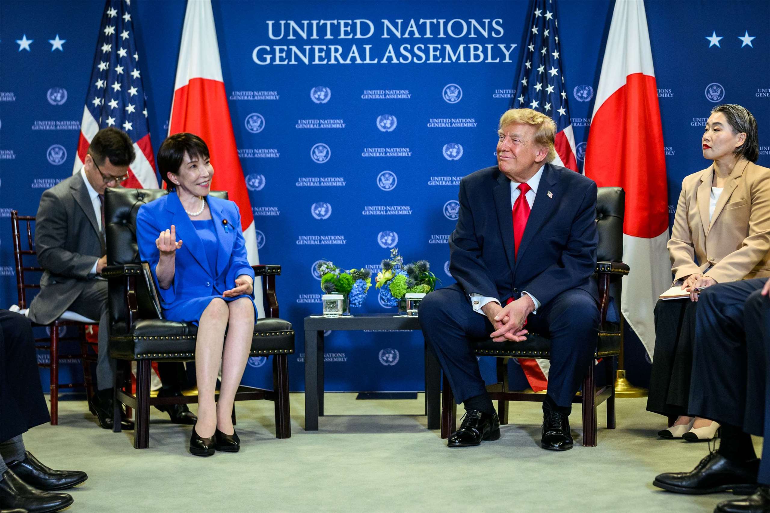 日本首相高市早苗22日在紐約與美國總統川普舉行會談。 (圖:X@WhiteHouse)