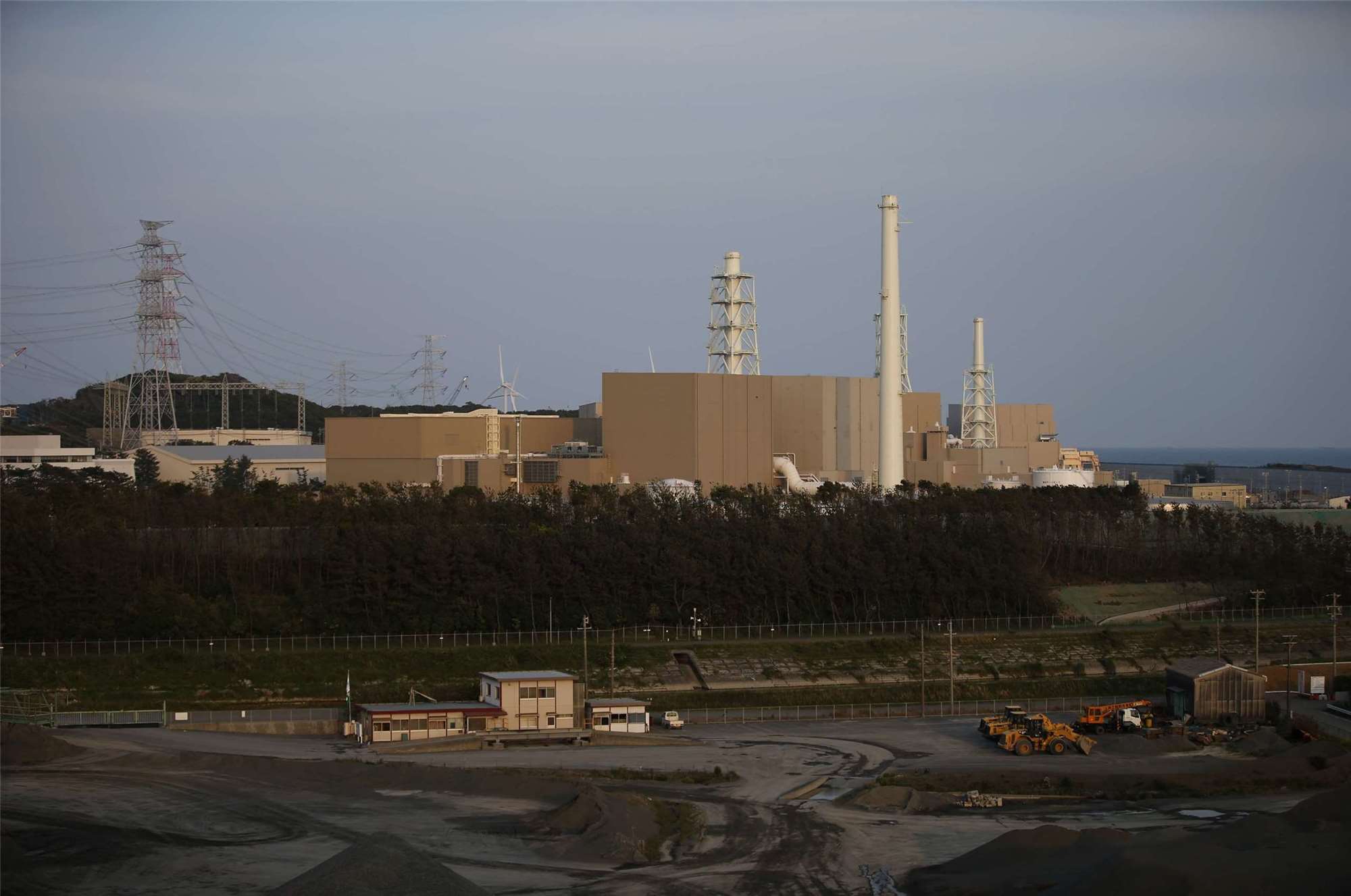 日本中部電力公司年初承認在申請重啟濱岡核能發電廠時，竄改模擬地震的數據。(檔案照)