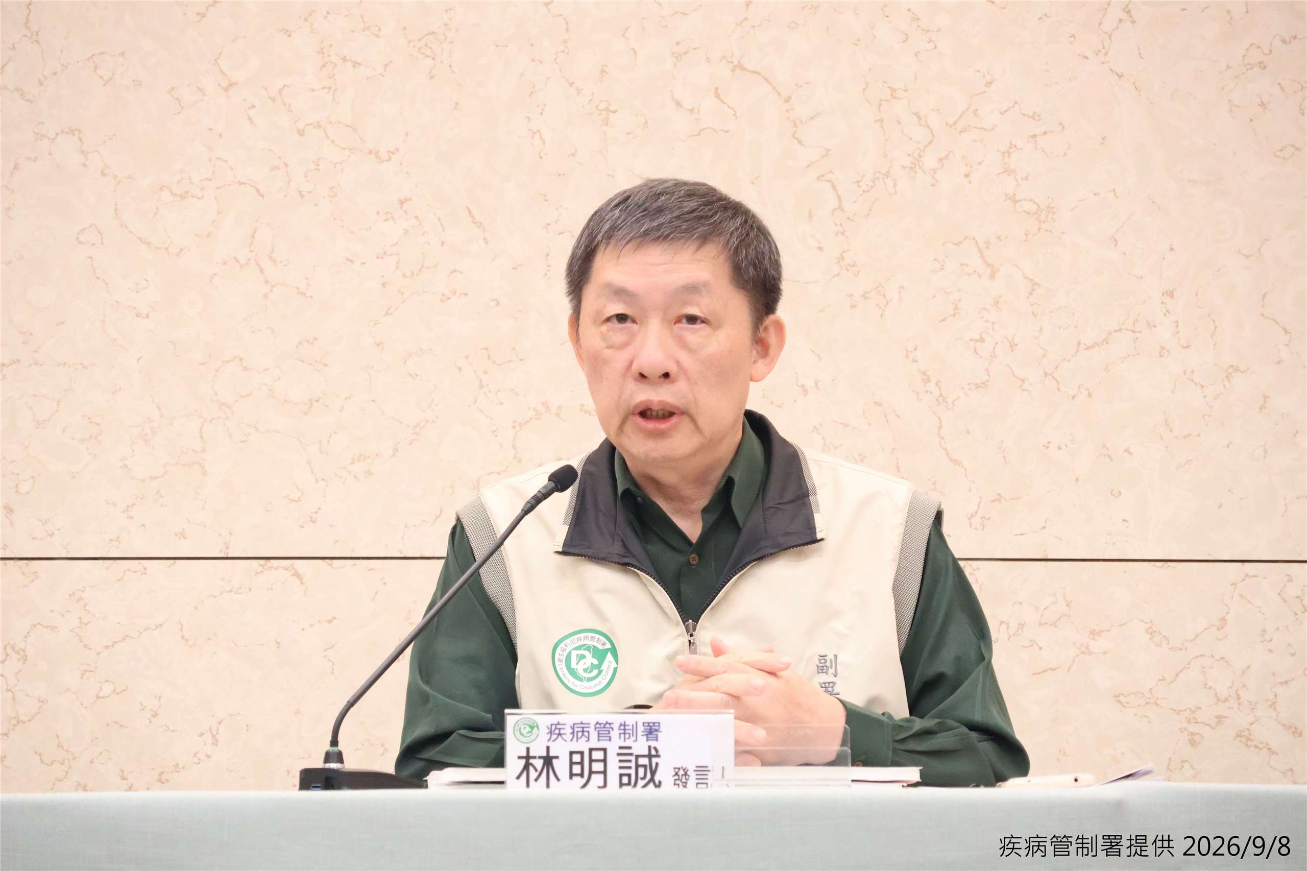 疾管署發言人林明誠8日表示，預估腸病毒疫情將一路上升至9月底。(疾管署提供)