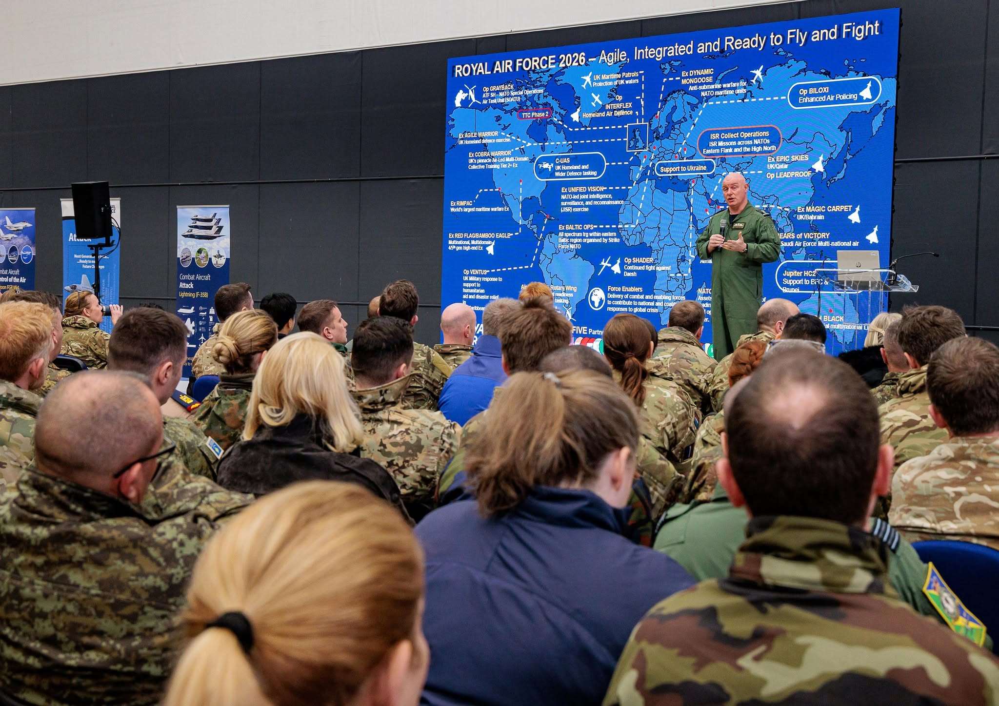 英國23日宣布，將組成一支新的軍事太空中隊，負責保衛國家衛星。(FB@Royal Air Force﻿)