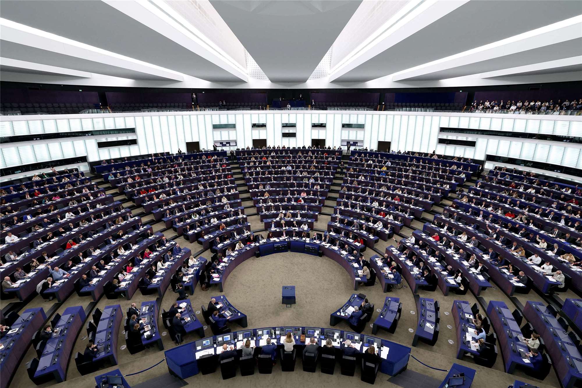 歐洲議會(European Parliament)通過抵禦混合戰與維護歐洲領土完整的決議案，並呼籲歐盟與台灣就相關議題定期交流。資料照片(AFP)