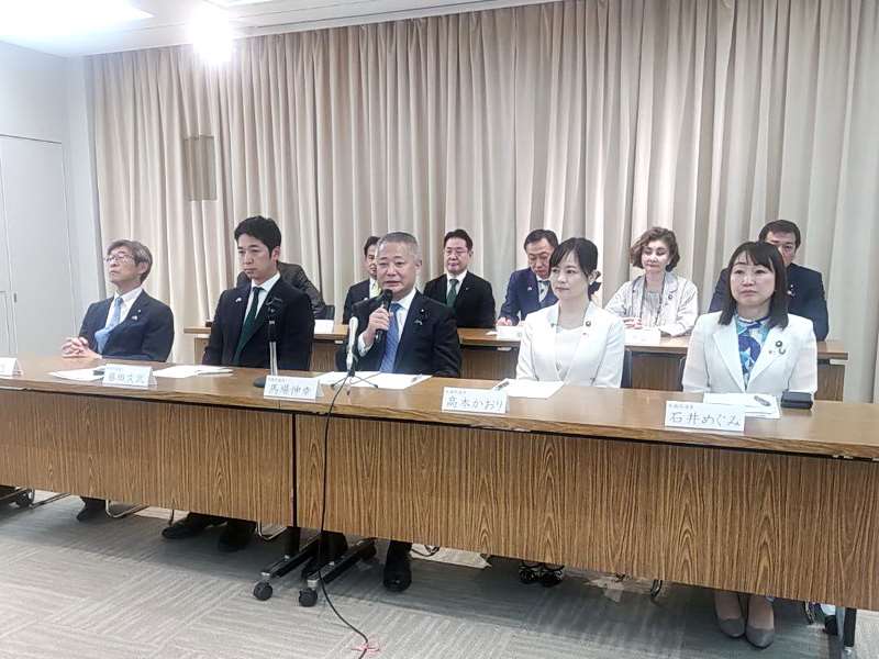 日本維新會國會議員組團訪台，8日下午在晉見賴清德總統後於日台交流協會舉行記者會 (央廣記者王照坤 攝)