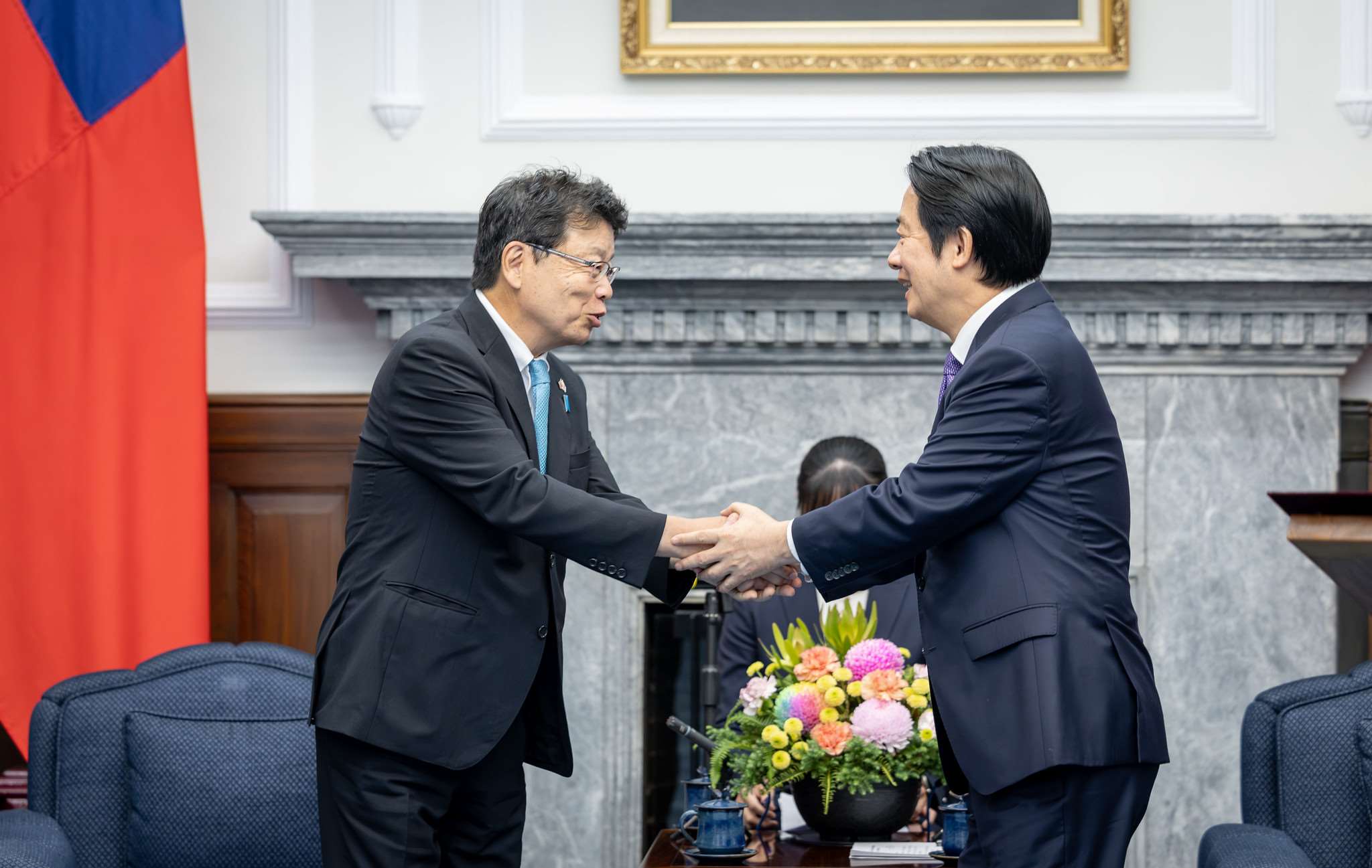 賴清德總統8日接見「思考台灣海峽和平穩定國會議員之會」訪團。 (圖:總統府)