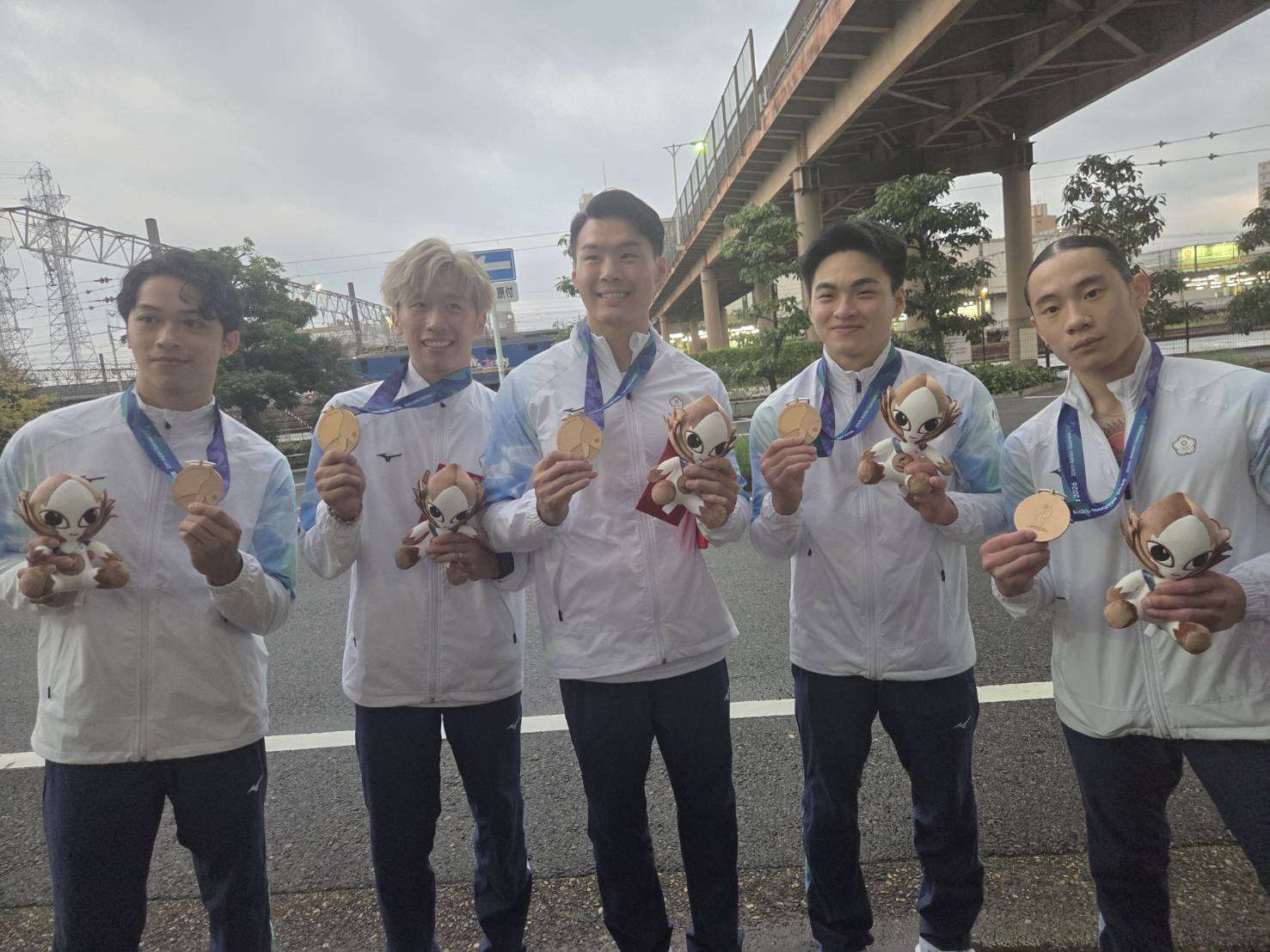 名古屋亞運體操男子團體決賽23日登場，台灣隊最終以239.896分拿下銅牌。(江昭倫 攝)