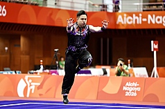LF
名古屋亞運武術　劉菖閔南拳南棍全能奪銅
名古屋亞運22日進行的武術男子南拳南棍全能，台灣
好手劉菖閔（圖）兩項成績加總後，以19.430分排名
第3，再替台灣代表團進帳一面銅牌。（中華奧會提
供）
中央社記者(黎)建忠傳真　115年9月22日