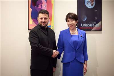烏克蘭總統澤倫斯基22日在紐約與日本首相高市早苗會晤。 (圖:X@ZelenskyyUa)