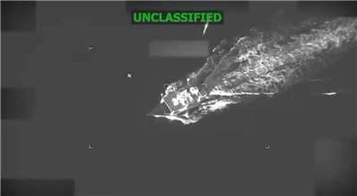 美軍再襲加勒比海疑涉毒船隻，聲明指出，這次行動共擊斃4名毒品恐怖分子。(X@Southcom)