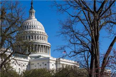 近20名民主黨參議院黨團成員簽署聲明，呼籲川普立即撥付國會批准、總額超過150億美元對台安全援助。圖為美國國會大廈。（Pixabay)