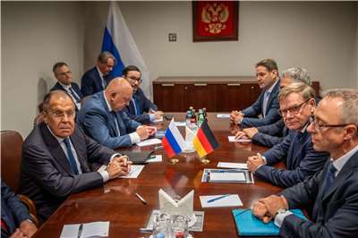 德國外交部長瓦德福(Johann Wadephul)與俄羅斯外長拉夫羅夫(Sergei Lavrov)會晤。