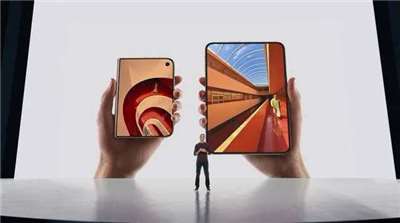 蘋果9/10凌晨發表新款折疊手機iPhone Duo。(攝自蘋果官網)