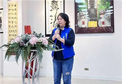 曾遭內政部以違反國籍法解職的陸配前南投縣議員史雪燕，4日登記以無黨籍投入選舉。資料照。(翻攝史雪燕臉書)