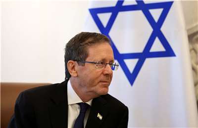 以色列總統赫佐格(Isaac Herzog)(圖)特赦一名醫護兵。