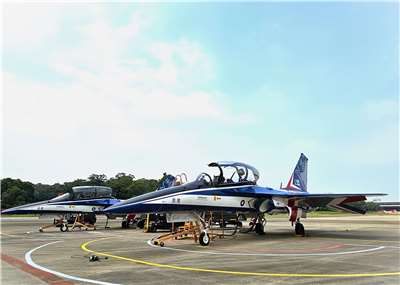 國機國造首架「勇鷹」AJT新式高教機。(圖：AIDC)