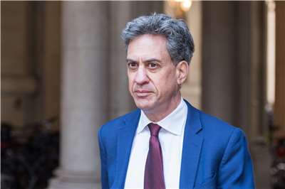 英國外交大臣米勒班(Ed Miliband)表示，英國對福克蘭群島的立場「堅定不移」，福克蘭群島屬於英國。