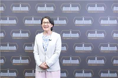 副總統蕭美琴為2026年全球AI高峰會開幕典禮錄製致詞影片，期盼國際攜手打造可信賴，且以人為本AI。(總統府flickr)