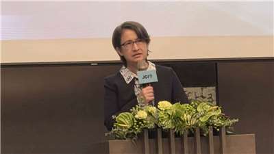副總統蕭美琴今天(30日)上午出席「中華民國第64屆十大傑出青年當選公布記者會」，親自公布十大傑出青年當選名單。（劉玉秋攝）