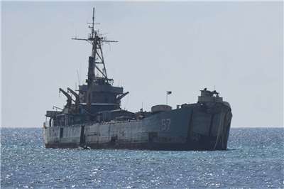 北京要求移除仁愛暗沙軍艦，菲防長強調中國無權對菲律賓在相關海域的行動置喙。