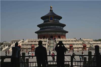 為維護旅客赴陸安全，觀光署日前發函給旅行業者，要求業者從9月1日起，辦理赴陸考察、參訪及旅客自組團業務時，須逐團確認並填寫「旅行業辦理赴陸考察、參訪及旅客自組團業務注意事項」。圖為北京天壇。資料照。