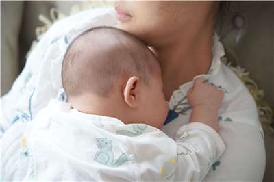 台東縣政府7月起推動「未滿6歲幼兒全民健康保險自付保險費補助實施計畫」，首月嘉惠5842名幼兒。示意圖。(翻攝Pexels.com)