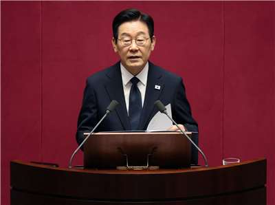 南韓總統李在明接受紐約時報專訪時，呼籲美國放寬對北韓的制裁，換取北韓同意凍結核武計畫。(檔案照)