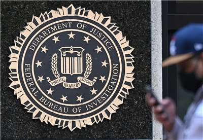 美國聯邦調查局(FBI)2日針對暗網兜售美國、加拿大數千萬民眾駕照資料一事展開調查。