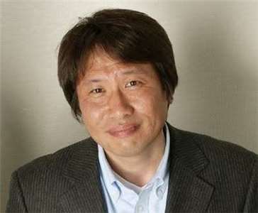 日本漫畫家車田正美(圖)創作的「聖鬥士星矢」廣受歡迎，在日本國內外皆獲高度評價。(資料照/圖：FB/Masami.Kuramada.fr)