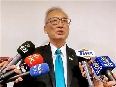 針對「川習會」與軍售議題，外交部政務次長吳志中24日受訪時坦言，政府非常重視這次「川習會」，軍售是政府團隊「目前最努力在做的一件事」 (央廣記者王照坤 攝)