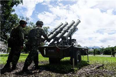 陸軍無人載具訓練指揮部於2026年4月成立，近期首次向民間媒體公開其內部訓練課程內容。(楊仁翔 攝)