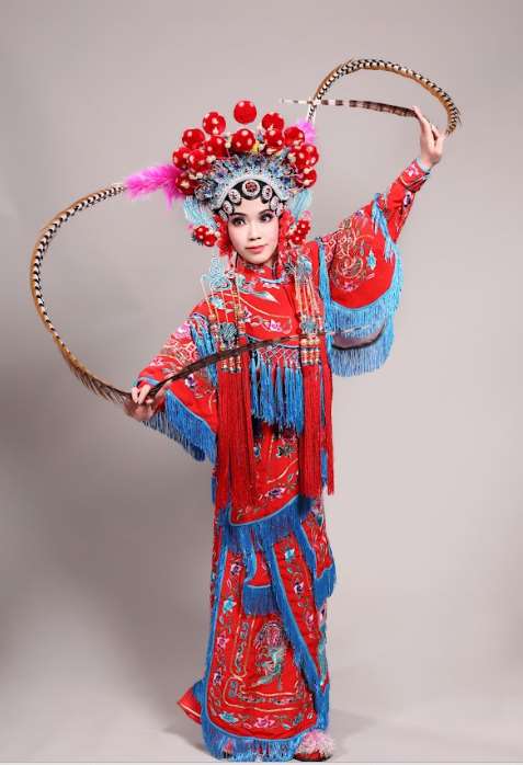 李靜芳歌仔戲團演員 陳韻竹