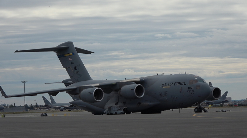 C-17 運輸機為美國波音公司生產的軍用運輸機，具備短場起降能力，能適應多種機場跑道。攝於7月29日。