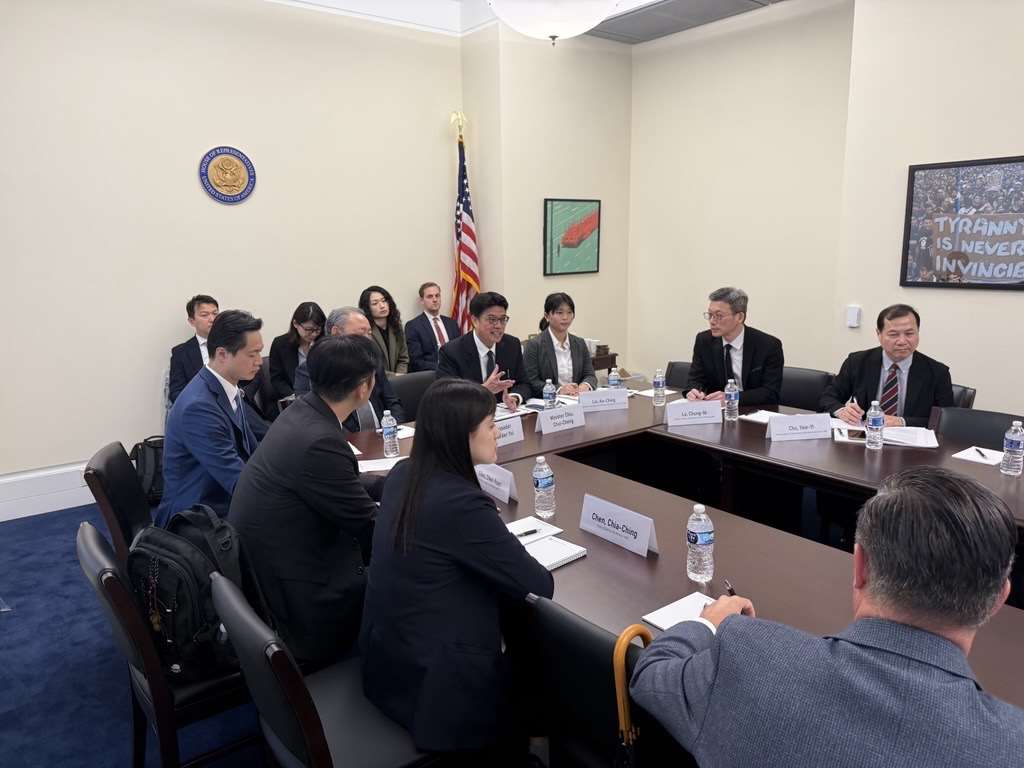 罕見！陸委會主委邱垂正進入美國會直接與眾議員對談中國威脅-新聞-Rti 中央廣播電臺