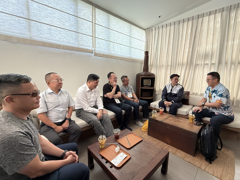 台灣自由選舉觀察協會組成泰國觀選團，7日與泰自豪黨眾議員候選人進行訪談，了解該黨政見。
