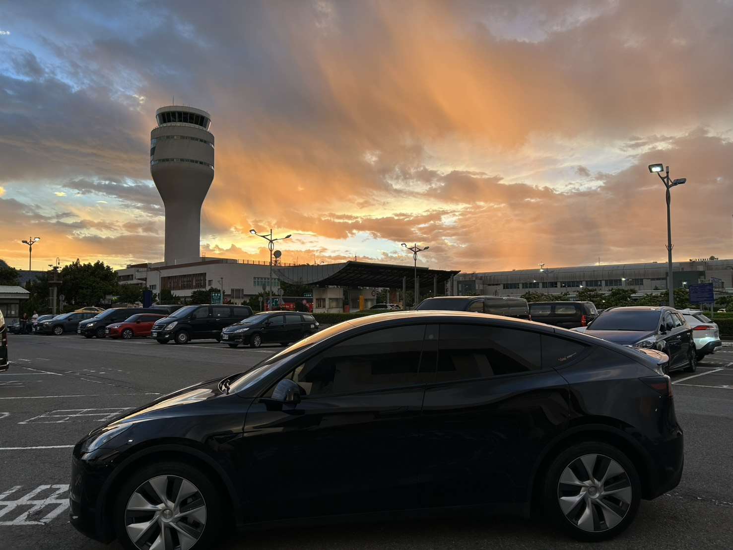 把客人平安送到目的地，看著客人的喜悅，也是很開心的事情