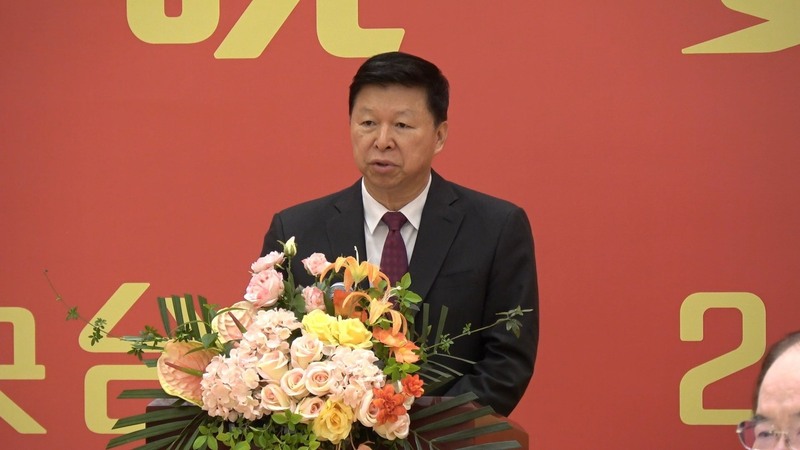 國民黨主席鄭麗文7日展開中國大陸訪問行程，首日晚間由中共中央台辦主任宋濤（圖）在南京東郊國賓館設宴款待。圖為宋濤致詞。
