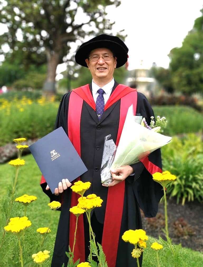 伍偉文博士取得墨爾本大學音樂治療博士學位